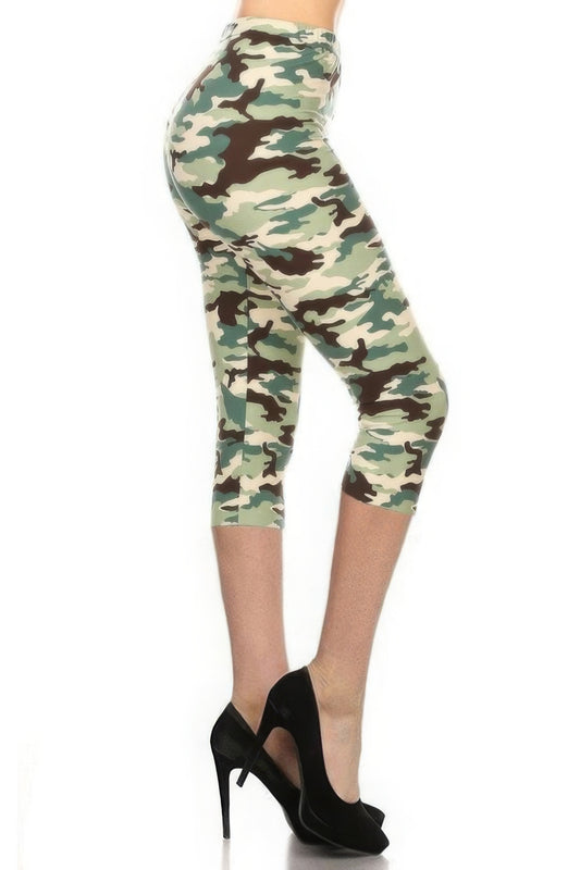 Camo Printed Lined Knit Capri Legging With Elastic Waistband - DHappyFrog